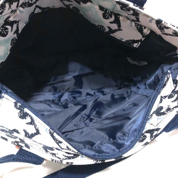 Thirty One Demi Day Bag (NWT) Fab Flourish - Picture 3 of 4